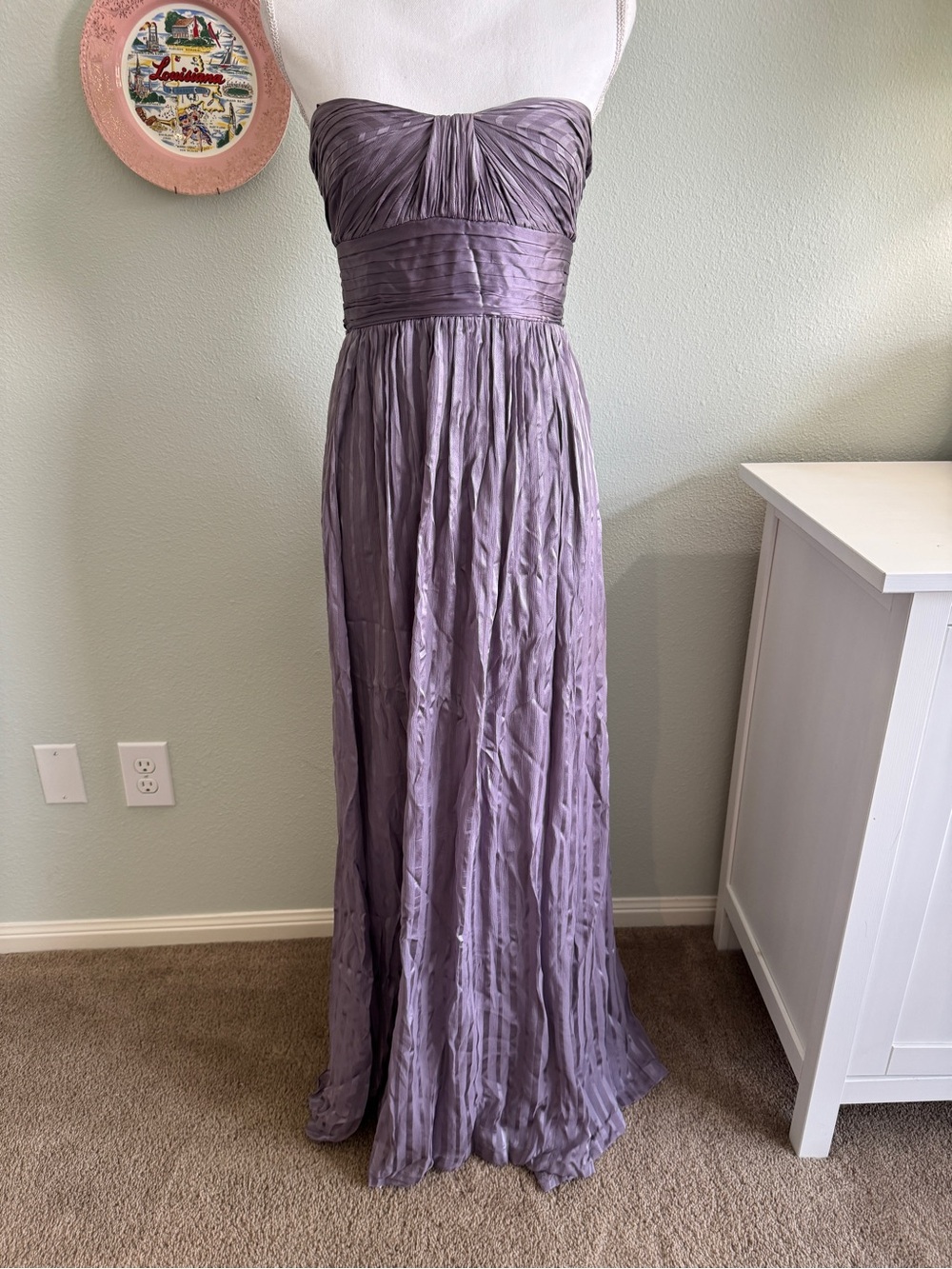 BCBGMaxAzria Strapless Lavender Purple Silk Evening Gown, Size 4